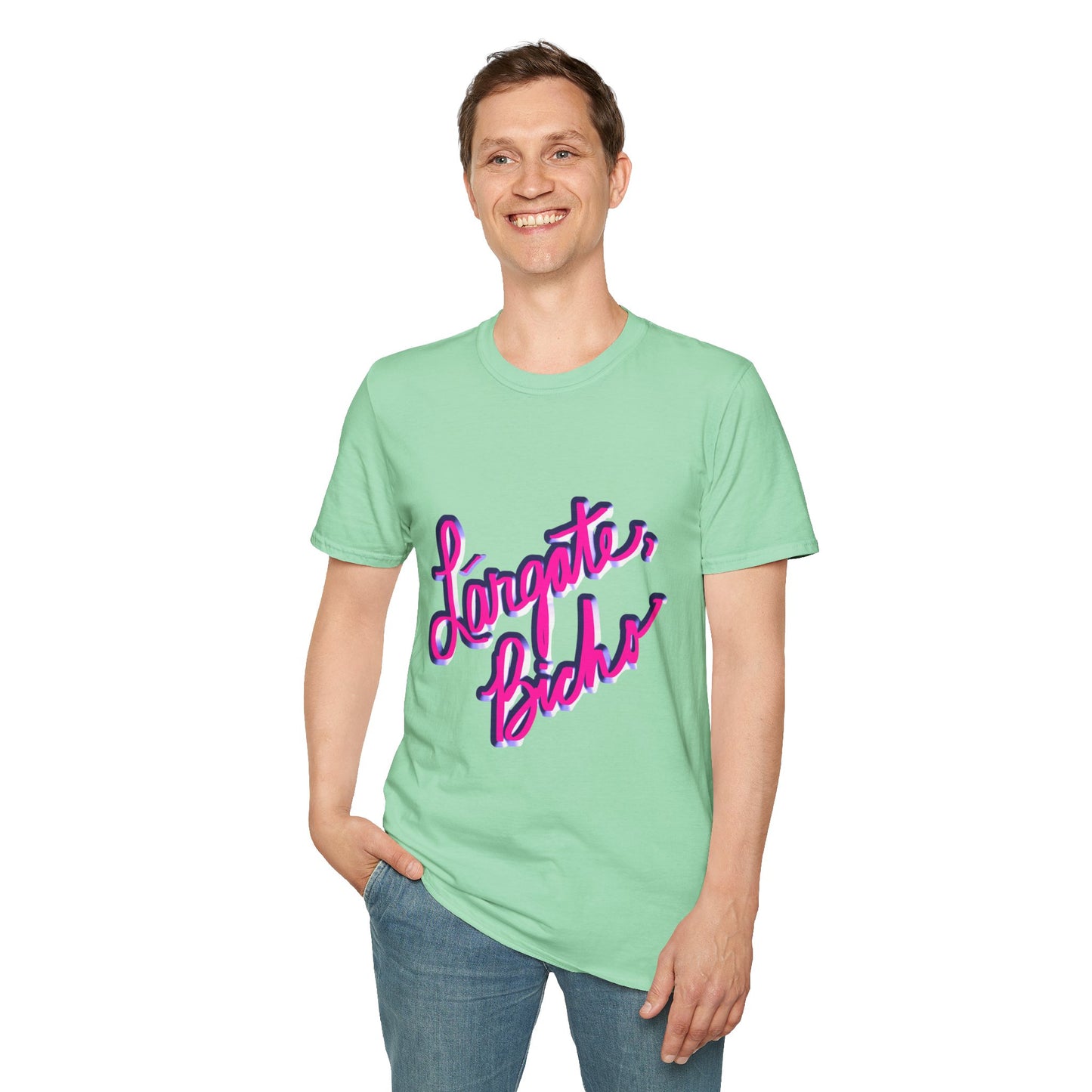 Funny Spanish Slogan Lárgate, bicho (meaning go away, bug) T-Shirt - Unisex Softstyle